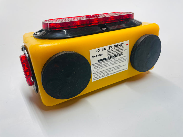 TM3 PAIR OF INDIVIDUAL WIRELESS TOW LIGHTS