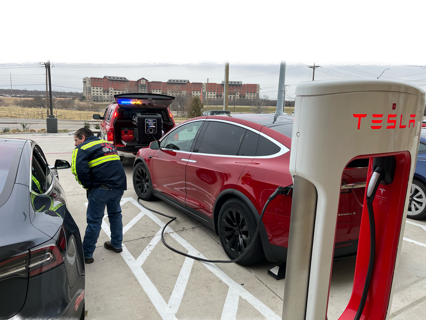 REV1 (EV Charger To-Go)